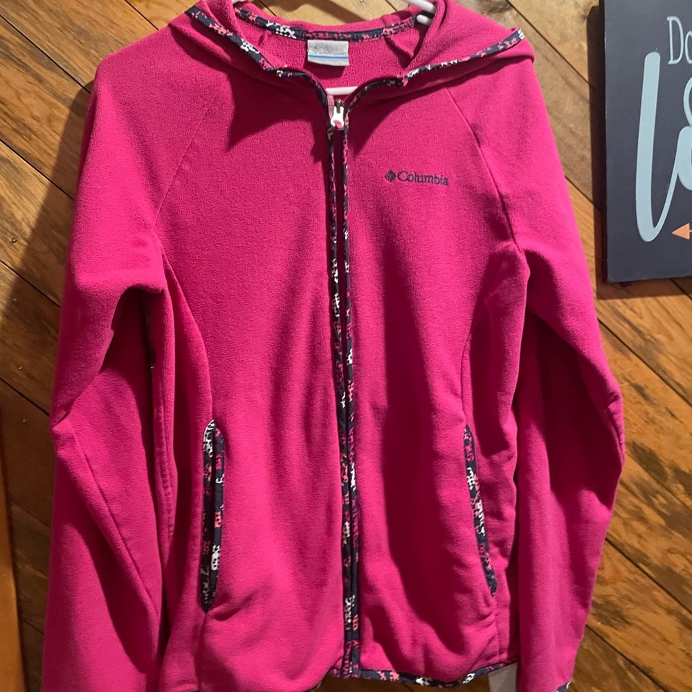 Cute Columbia zip up